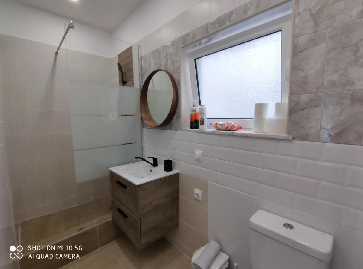 Studio In Kallithea Next To Kiprou Square Афины Экстерьер фото